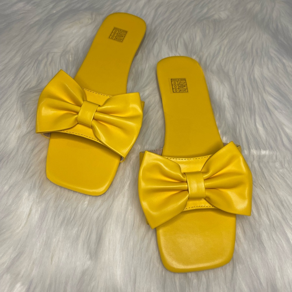 New Yellow Bow Know Sandals Flats EUR 40 Sz 9.5 US Spring Summer Easter Gift - Picture 2 of 7